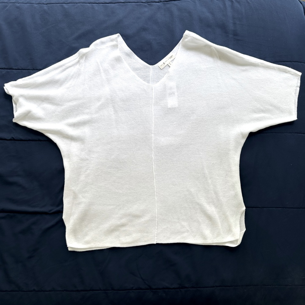 Lou and Grey comfy summer sweater, white.